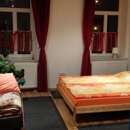 Ferienwohnung Rosie 켐니츠 외부 사진