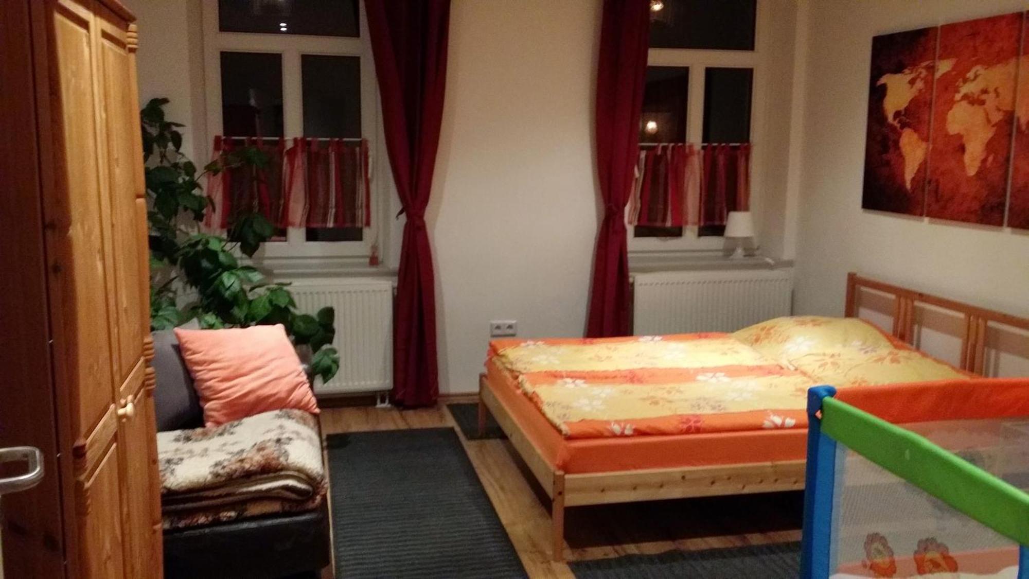 Ferienwohnung Rosie 켐니츠 외부 사진